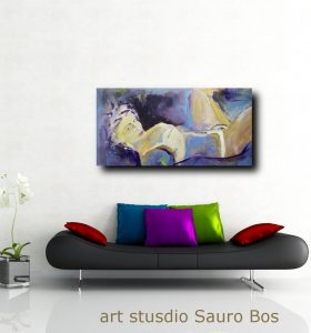 woman painting canvas D002 280x300 - woman-painting-canvas-D002